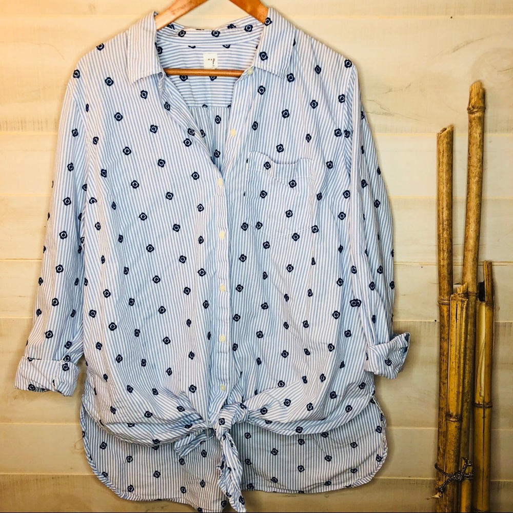 GAP Button Up Maternity Pin Stripe Top XL
